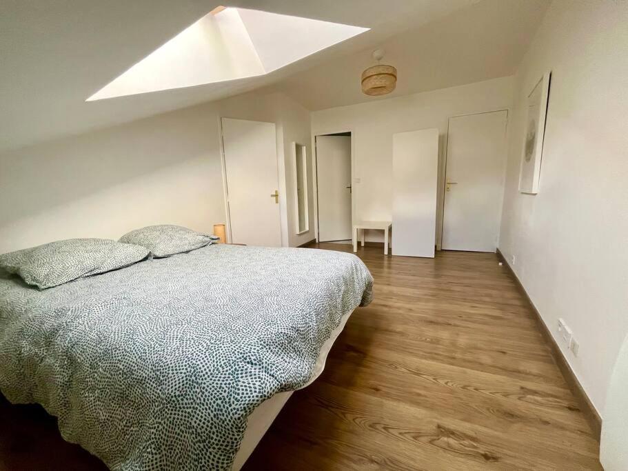 Appartement Cosy Hypercentre Place St Pierre Сомюр Экстерьер фото